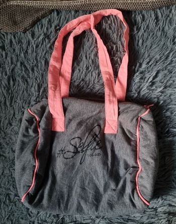 Petit sac de sport, voyage ou autre