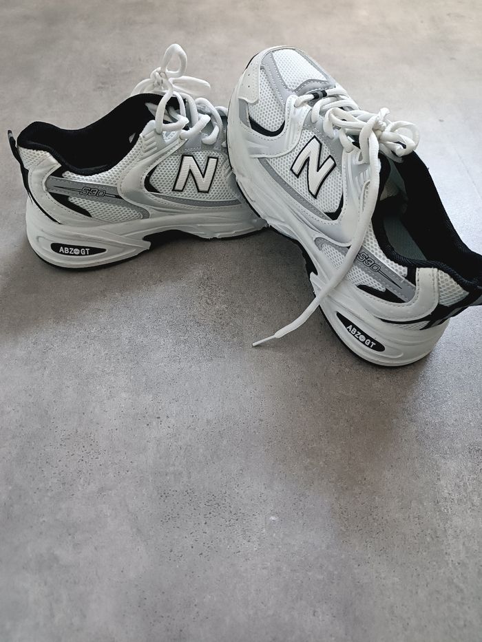 deux paires de basket enfant ou homme - photo numéro 2