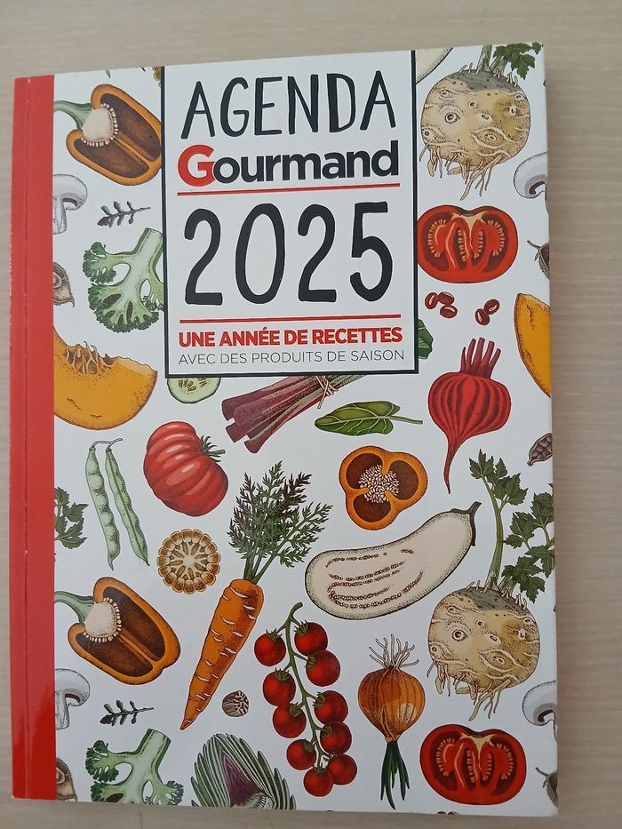 Agenda gourmand 2025 annee de recettes avec des produits de saison - photo numéro 2