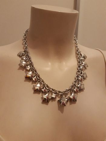 Collier avec pendentif étoile argenté