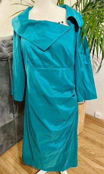 Superbe robe Véra mont taille 42