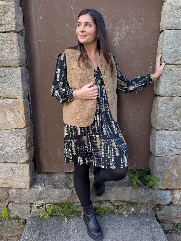 Robe Aspen noir et beige camel
Taille S/M - photo numéro 5