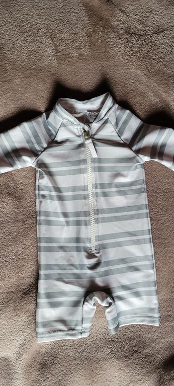 Combinaison short de plage 