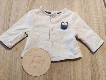 Gilet tape à l'oeil 3mois fille