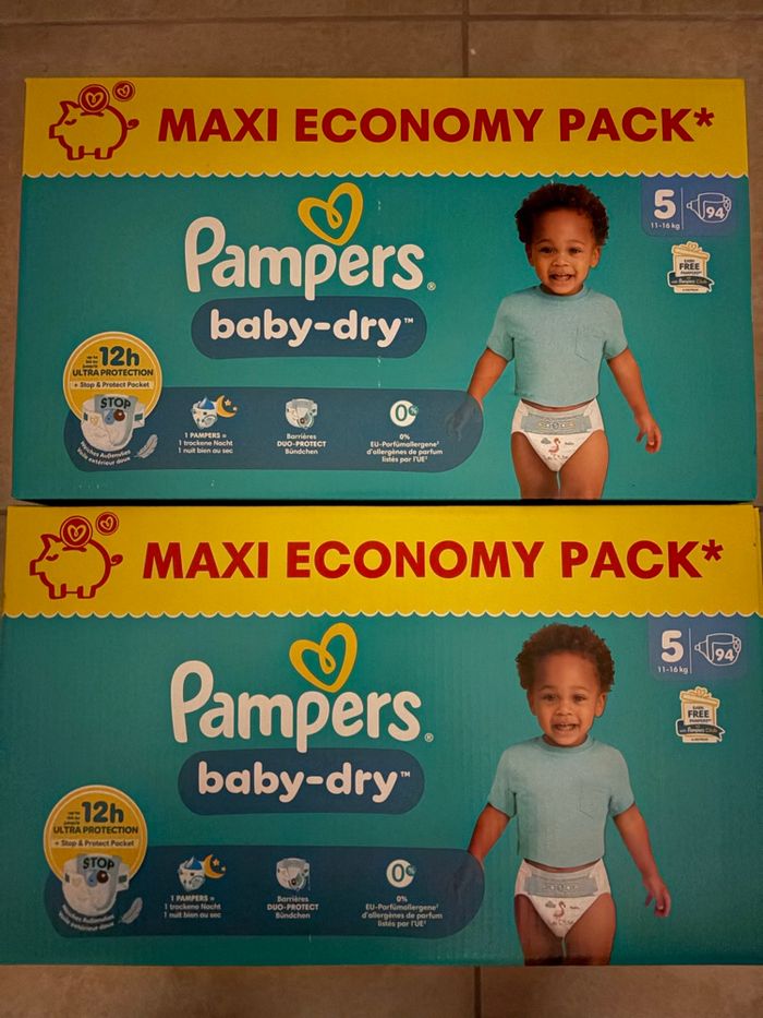 Couches Pampers Taille 5 Neuf