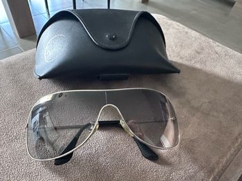 Rayban comme neuve