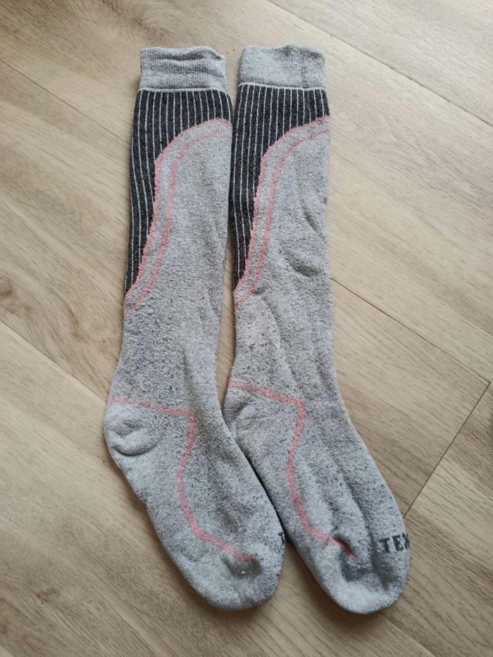 Lot de 2 paires de chaussettes de ski 35/37 - photo numéro 2
