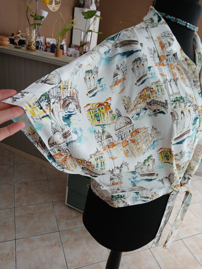 Chemisier viscose T44. - photo numéro 2