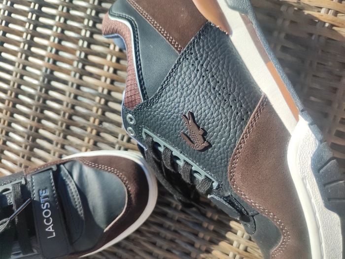 Lacoste - photo numéro 2