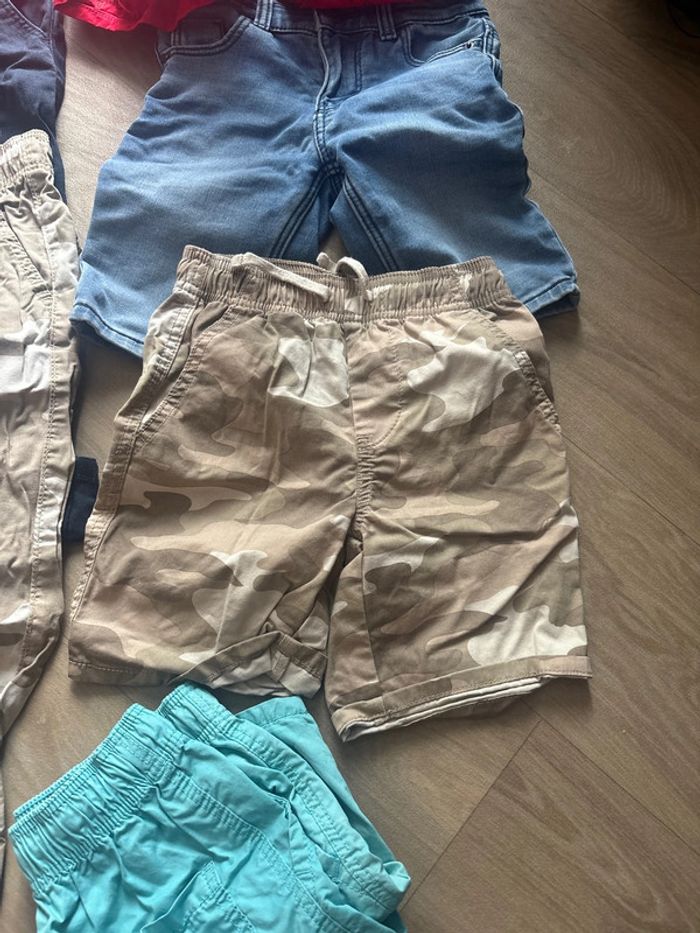 Lot 12 articles shorts/pantalons 5 ans garçon - photo numéro 3