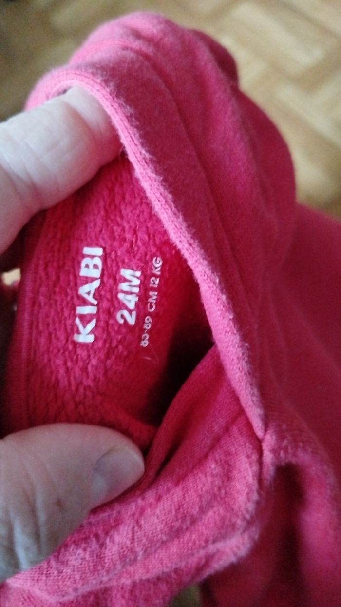 Pull a capuche - photo numéro 2