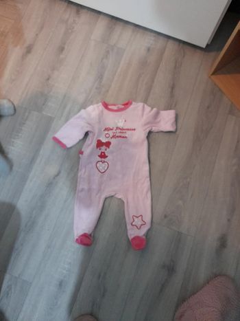 Pyjama rose 6 mois