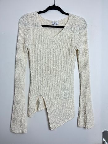 Top asymétrique à manches longues