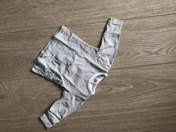 T-shirt manches longues