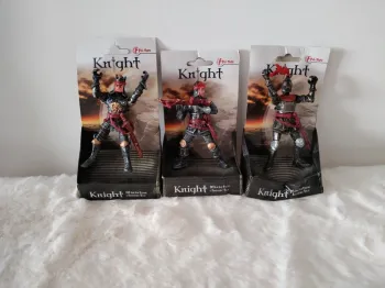 Lot 3 figurines chevaliers – Neuf