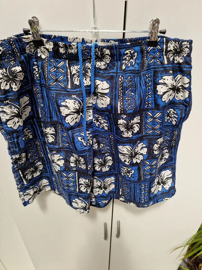 Short De Bain Plage Bleu Imprimé Hibiscus - photo numéro 2