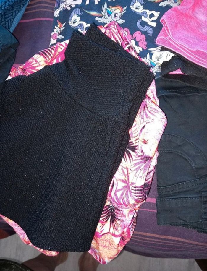 Lot de 26 vêtements fille en 4ans - photo numéro 3