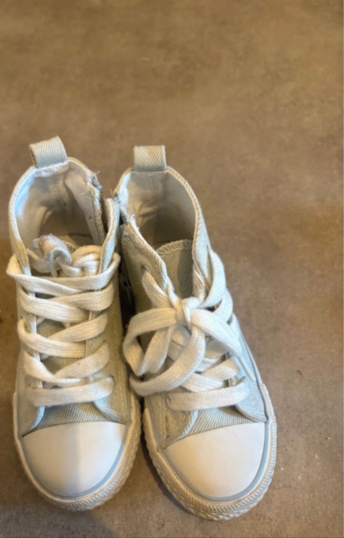Chaussure en toile - photo numéro 3