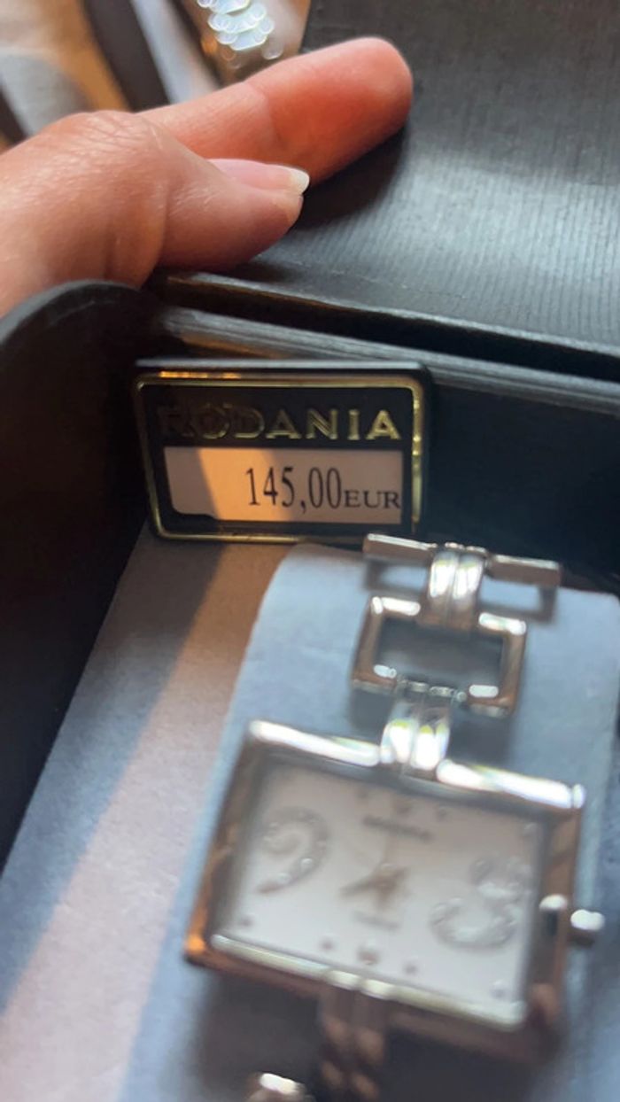 Montre Rodania - photo numéro 4