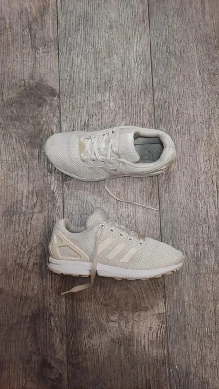 Basket Adidas Torsion 36.5 - photo numéro 2