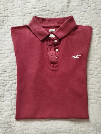 Polo Hollister bordeaux taille S femme