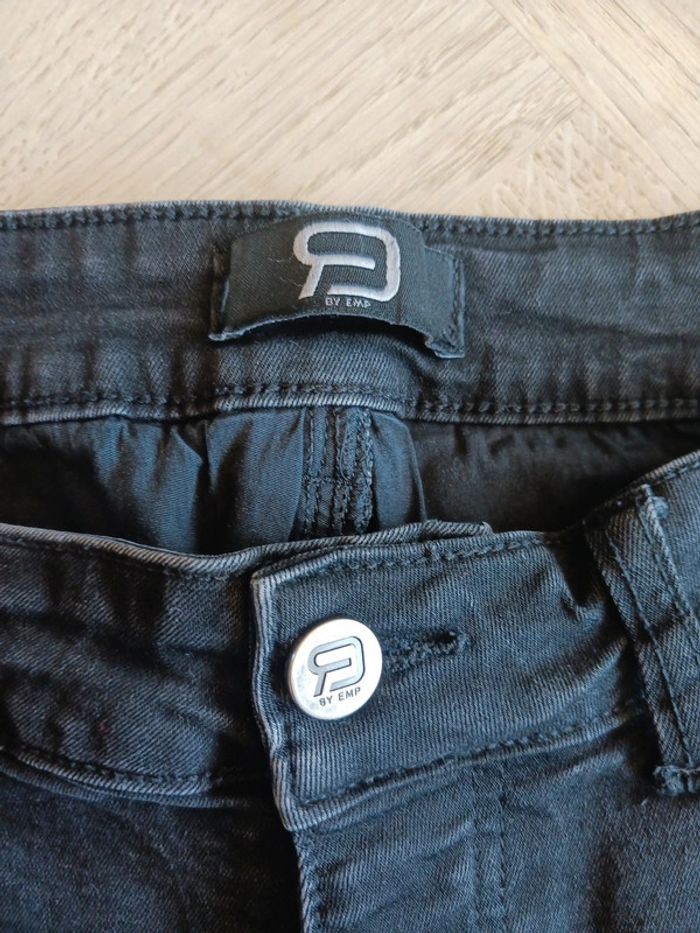 Jean coupe droite  homme taille 38 EMP - photo numéro 3