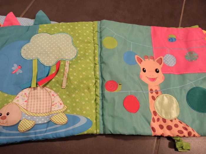 Livre d'éveil XL Sophie la Girafe - photo numéro 2