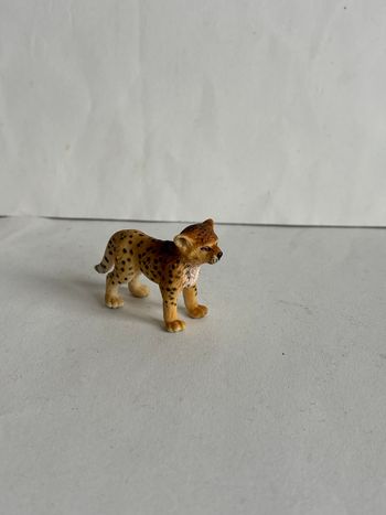 Bébé jaguar Schleich 