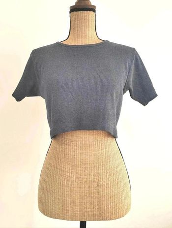 25 € Top court vintage