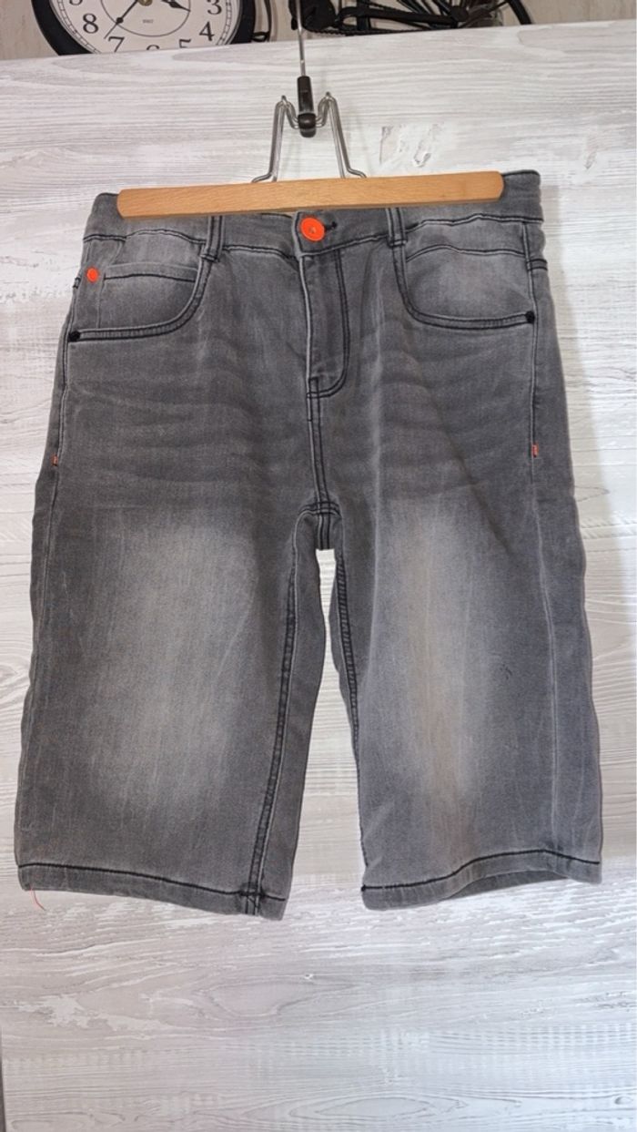 Short en jeans réglable