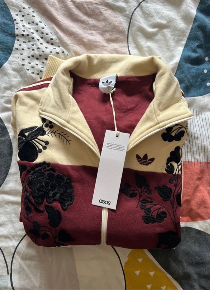 Adidas Originals x ASOS - Veste de survêtement à fleurs brodées - Babeurre - photo numéro 4