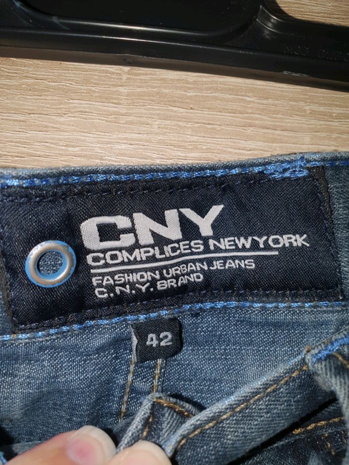 Jean taille 42 - photo numéro 2