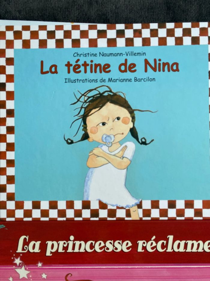 lot de deux livres nina de christine, Naumann-Villemin - photo numéro 2