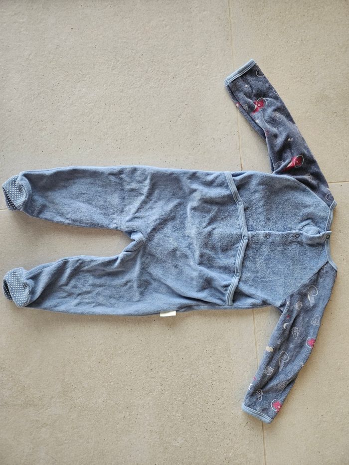 Pyjama/grenouillère en velours - photo numéro 3