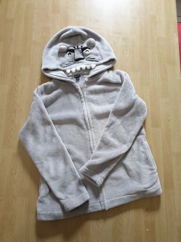 pull a capuche tigre gris tout doux 10/12 ans