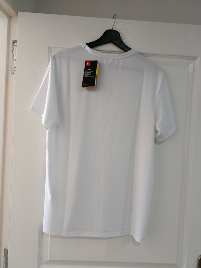 T-shirt blanc hunder armour - photo numéro 7
