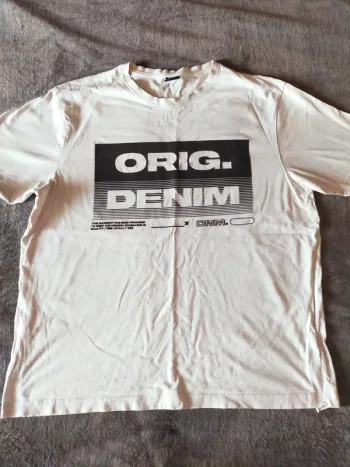 T-shirt taille XL