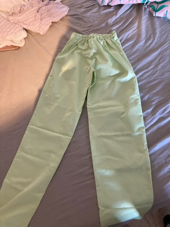 Pantalon de soignant - photo numéro 2