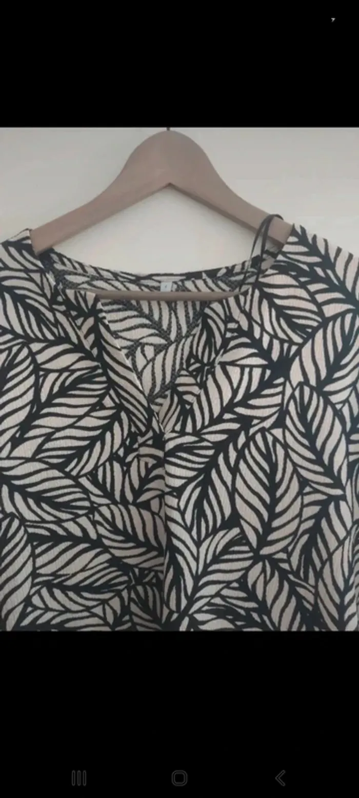 Blouse manches 3/4 - photo numéro 2
