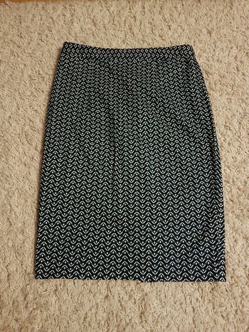 Jupe imprimée neuve T.36
