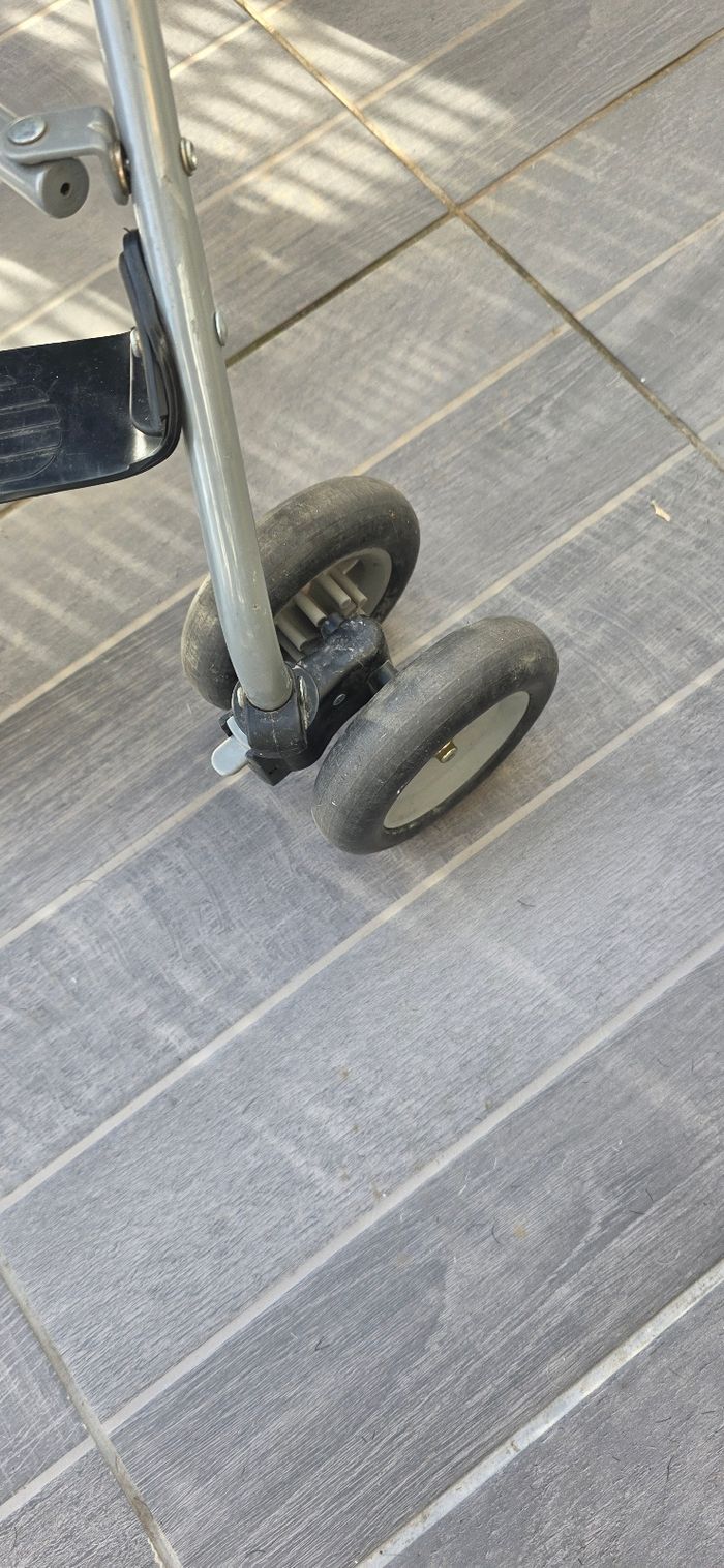 Poussette canne trottine - photo numéro 5