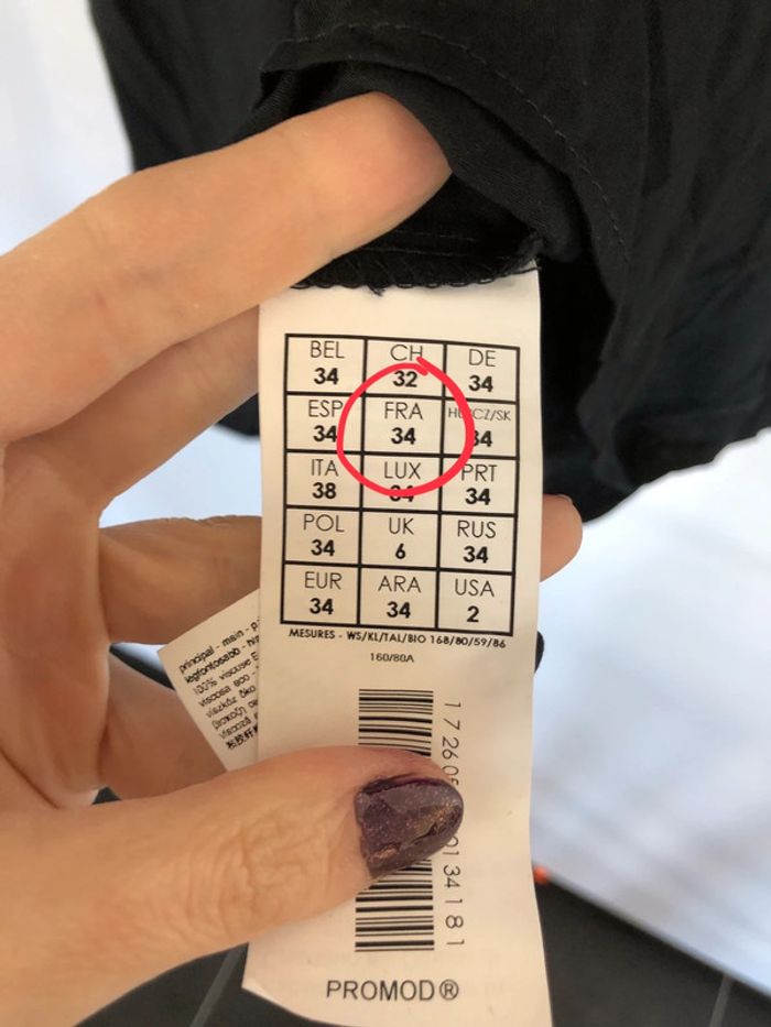 Superbe blouse Promod noire col montant taille 34 36 neuve - photo numéro 16