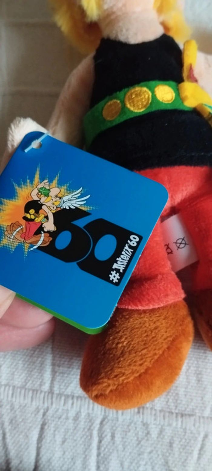 Peluche Astérix 20 cm - photo numéro 4