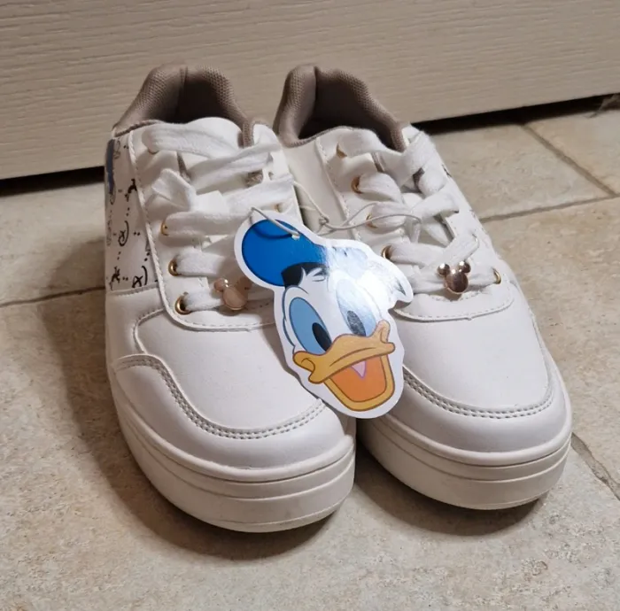 Baskets Disney Donald Duck pointure 36 - photo numéro 5
