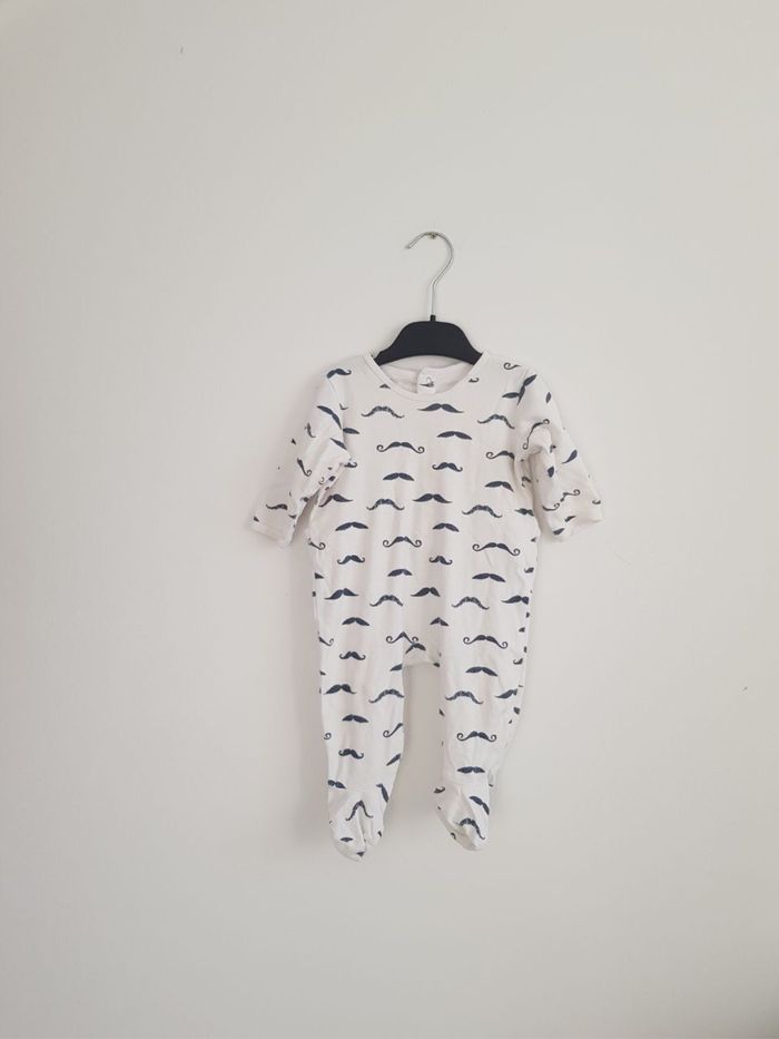 Pyjama en coton taille 6 mois