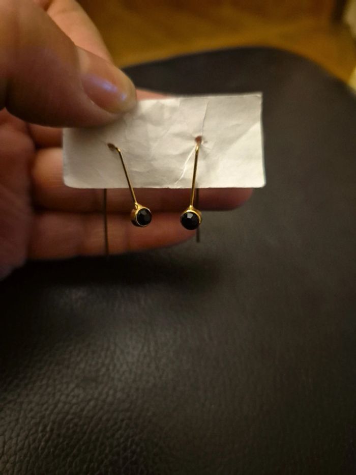 boucle d'oreilles moderne - photo numéro 6