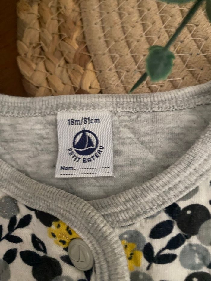 Gilet fille petit bateau - photo numéro 1
