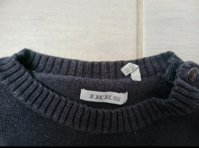 Magnifique pull ikks garçon 12mois - photo numéro 2