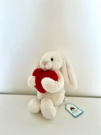 Little red love heart bashful bunny Jellycat