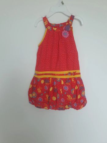 Robe a bretelles thème florale la compagnie de petits 2 ans